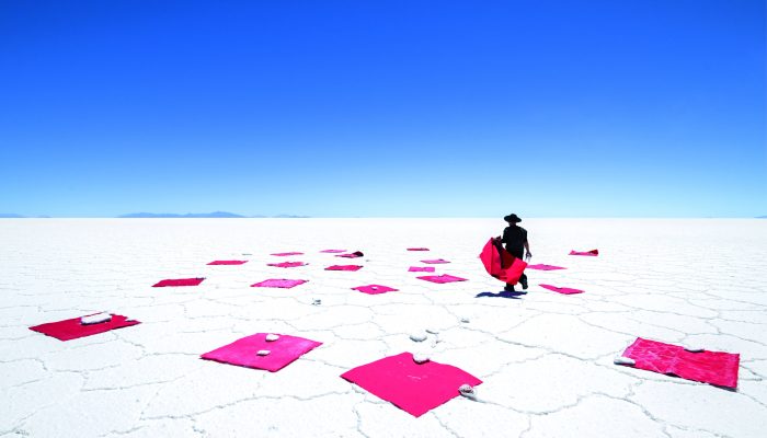 Caminando sobre el salar