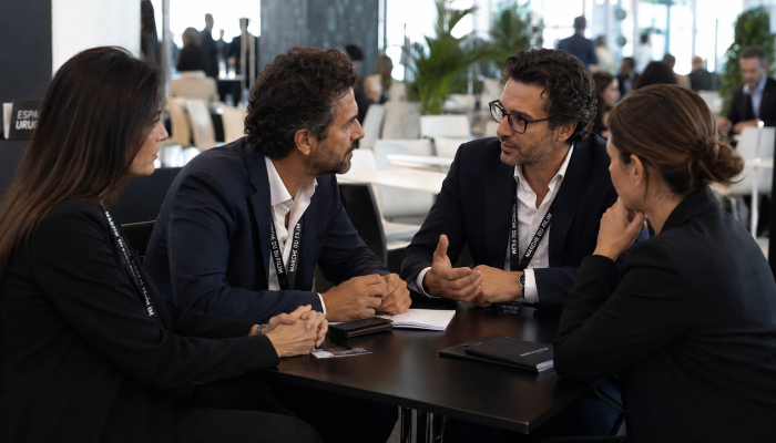 sonia boost film producer, ai growth marketing, experta en IA